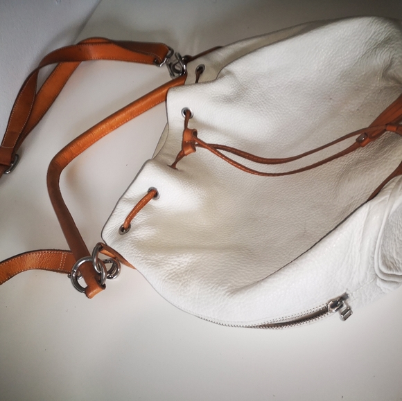 Vintage Roots leather crossbody bag - Picture 3 of 14